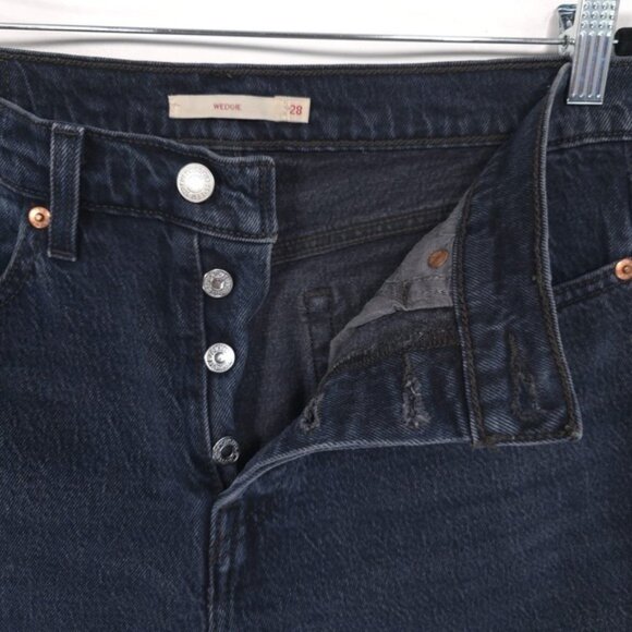 LEVI'S PREMIUM Women's Jeans 28 WEDGIE Button Fly Vintage Style Straight - Picture 8 of 14